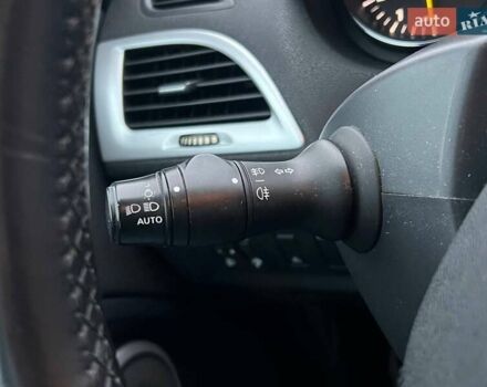 Серый Рено Меган, объемом двигателя 1.5 л и пробегом 269 тыс. км за 6000 $, фото 17 на Automoto.ua