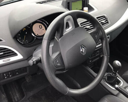 Сірий Рено Меган, об'ємом двигуна 1.46 л та пробігом 251 тис. км за 7300 $, фото 13 на Automoto.ua