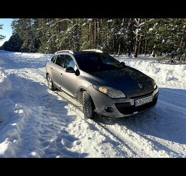 Серый Рено Меган, объемом двигателя 1.46 л и пробегом 293 тыс. км за 7800 $, фото 15 на Automoto.ua