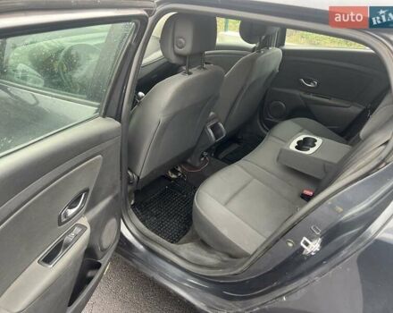 Сірий Рено Меган, об'ємом двигуна 1.46 л та пробігом 330 тис. км за 7100 $, фото 6 на Automoto.ua
