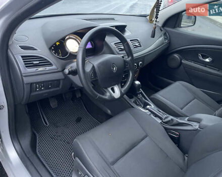 Серый Рено Меган, объемом двигателя 1.46 л и пробегом 287 тыс. км за 6900 $, фото 5 на Automoto.ua