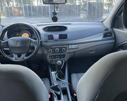 Серый Рено Меган, объемом двигателя 1.46 л и пробегом 343 тыс. км за 6000 $, фото 5 на Automoto.ua