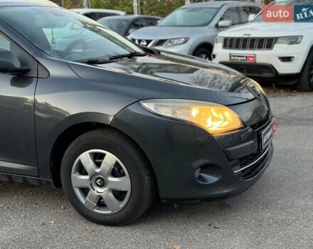 Сірий Рено Меган, об'ємом двигуна 1.9 л та пробігом 297 тис. км за 7290 $, фото 1 на Automoto.ua