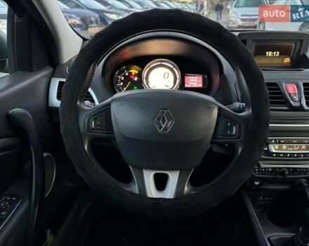 Сірий Рено Меган, об'ємом двигуна 1.9 л та пробігом 297 тис. км за 7290 $, фото 25 на Automoto.ua
