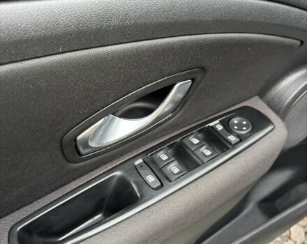 Сірий Рено Меган, об'ємом двигуна 1.6 л та пробігом 227 тис. км за 7300 $, фото 16 на Automoto.ua