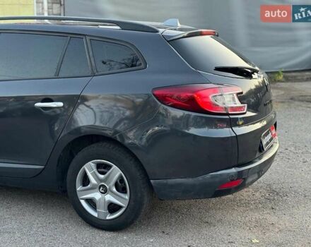 Сірий Рено Меган, об'ємом двигуна 1.9 л та пробігом 297 тис. км за 7290 $, фото 8 на Automoto.ua
