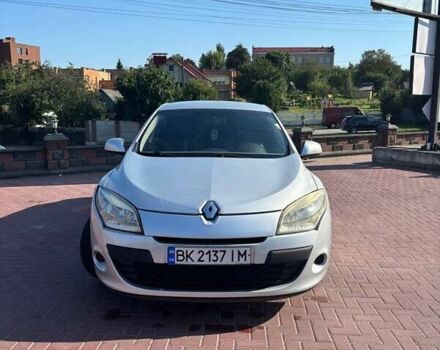 Серый Рено Меган, объемом двигателя 1.46 л и пробегом 330 тыс. км за 5300 $, фото 7 на Automoto.ua