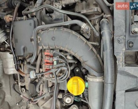 Серый Рено Меган, объемом двигателя 1.4 л и пробегом 250 тыс. км за 7500 $, фото 111 на Automoto.ua