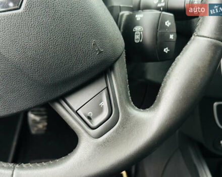 Серый Рено Меган, объемом двигателя 1.87 л и пробегом 228 тыс. км за 8500 $, фото 29 на Automoto.ua