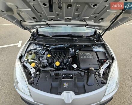 Серый Рено Меган, объемом двигателя 1.6 л и пробегом 195 тыс. км за 7850 $, фото 109 на Automoto.ua