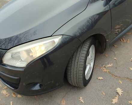 Серый Рено Меган, объемом двигателя 1.4 л и пробегом 250 тыс. км за 7500 $, фото 80 на Automoto.ua