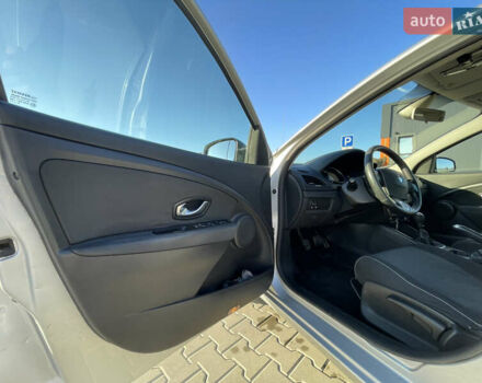 Серый Рено Меган, объемом двигателя 1.5 л и пробегом 279 тыс. км за 6750 $, фото 14 на Automoto.ua