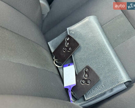 Серый Рено Меган, объемом двигателя 1.4 л и пробегом 193 тыс. км за 6700 $, фото 30 на Automoto.ua