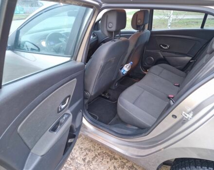 Сірий Рено Меган, об'ємом двигуна 1.6 л та пробігом 238 тис. км за 7350 $, фото 12 на Automoto.ua