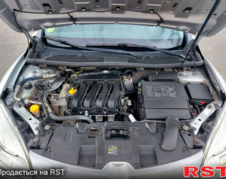 Сірий Рено Меган, об'ємом двигуна 1.6 л та пробігом 219 тис. км за 7300 $, фото 13 на Automoto.ua