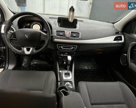 Серый Рено Меган, объемом двигателя 1.5 л и пробегом 215 тыс. км за 6800 $, фото 21 на Automoto.ua