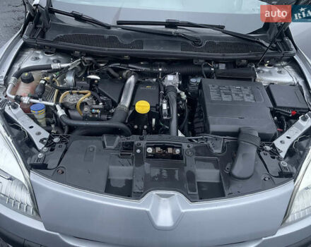 Серый Рено Меган, объемом двигателя 1.46 л и пробегом 287 тыс. км за 6900 $, фото 9 на Automoto.ua