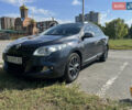 Сірий Рено Меган, об'ємом двигуна 2 л та пробігом 244 тис. км за 8300 $, фото 2 на Automoto.ua