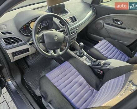 Серый Рено Меган, объемом двигателя 1.46 л и пробегом 257 тыс. км за 5150 $, фото 48 на Automoto.ua