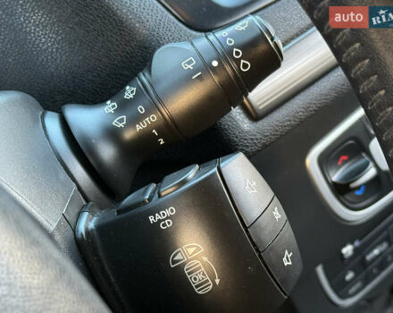 Серый Рено Меган, объемом двигателя 1.46 л и пробегом 180 тыс. км за 6750 $, фото 41 на Automoto.ua