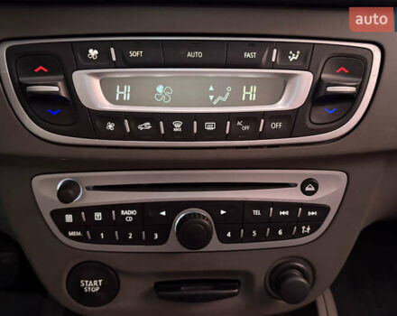 Рено Меган 2010 у Кременчуге на Automoto.ua Сірий Рено Меган, об'ємом двигуна 1.46 л та пробігом 300 тис. км за 6999 $, фото 26 на Automoto.ua