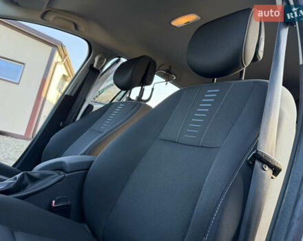 Серый Рено Меган, объемом двигателя 1.46 л и пробегом 180 тыс. км за 6750 $, фото 36 на Automoto.ua