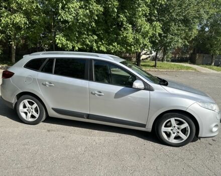 Серый Рено Меган, объемом двигателя 1.5 л и пробегом 195 тыс. км за 6999 $, фото 2 на Automoto.ua