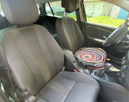 Серый Рено Меган, объемом двигателя 1.5 л и пробегом 270 тыс. км за 7500 $, фото 17 на Automoto.ua