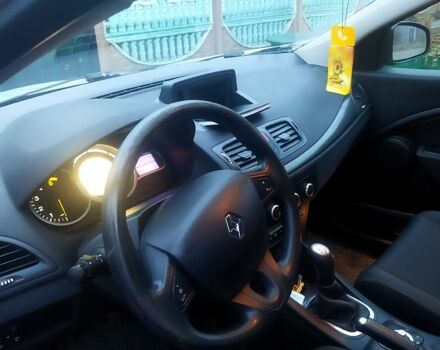 Сірий Рено Меган, об'ємом двигуна 1.5 л та пробігом 258 тис. км за 6600 $, фото 2 на Automoto.ua