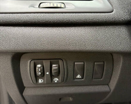 Сірий Рено Меган, об'ємом двигуна 1.6 л та пробігом 227 тис. км за 7500 $, фото 21 на Automoto.ua