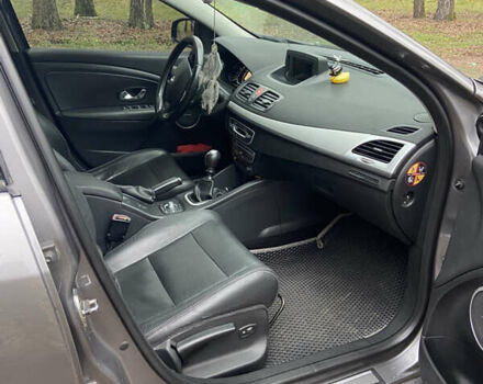 Серый Рено Меган, объемом двигателя 1.46 л и пробегом 293 тыс. км за 7800 $, фото 7 на Automoto.ua