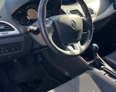 Серый Рено Меган, объемом двигателя 1.5 л и пробегом 243 тыс. км за 6400 $, фото 8 на Automoto.ua