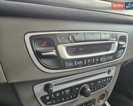 Серый Рено Меган, объемом двигателя 1.46 л и пробегом 257 тыс. км за 5150 $, фото 42 на Automoto.ua