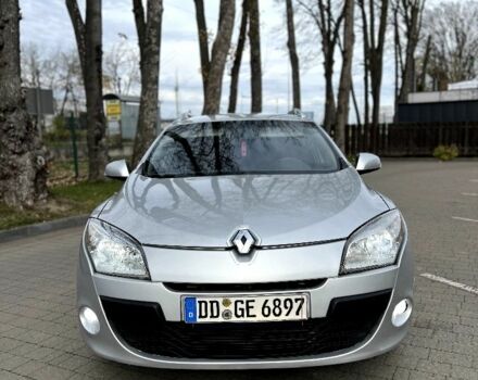 Серый Рено Меган, объемом двигателя 1.5 л и пробегом 263 тыс. км за 5490 $, фото 2 на Automoto.ua