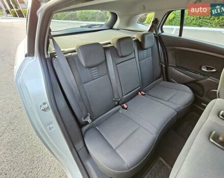 Серый Рено Меган, объемом двигателя 1.6 л и пробегом 195 тыс. км за 7850 $, фото 63 на Automoto.ua