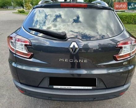 Серый Рено Меган, объемом двигателя 1.5 л и пробегом 273 тыс. км за 7750 $, фото 4 на Automoto.ua