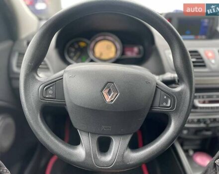 Рено Меган 2010 в Одессе на Automoto.ua Серый Рено Меган, объемом двигателя 1.46 л и пробегом 329 тыс. км за 7500 $, фото 13 на Automoto.ua