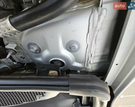 Серый Рено Меган, объемом двигателя 1.6 л и пробегом 195 тыс. км за 7850 $, фото 114 на Automoto.ua