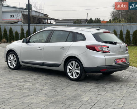 Серый Рено Меган, объемом двигателя 1.6 л и пробегом 225 тыс. км за 7700 $, фото 3 на Automoto.ua