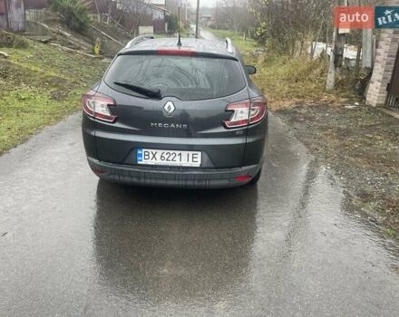 Серый Рено Меган, объемом двигателя 1.5 л и пробегом 240 тыс. км за 7500 $, фото 1 на Automoto.ua