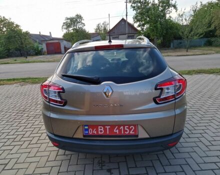 Сірий Рено Меган, об'ємом двигуна 1.6 л та пробігом 236 тис. км за 7300 $, фото 2 на Automoto.ua