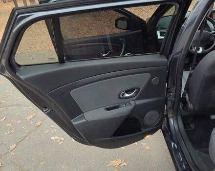 Серый Рено Меган, объемом двигателя 1.4 л и пробегом 250 тыс. км за 7500 $, фото 127 на Automoto.ua