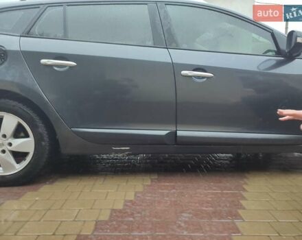 Серый Рено Меган, объемом двигателя 1.4 л и пробегом 250 тыс. км за 7500 $, фото 60 на Automoto.ua