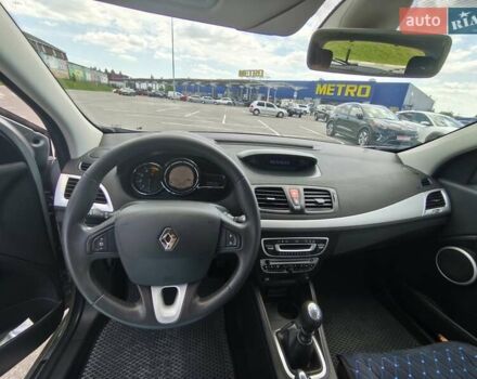 Серый Рено Меган, объемом двигателя 1.46 л и пробегом 298 тыс. км за 6350 $, фото 7 на Automoto.ua