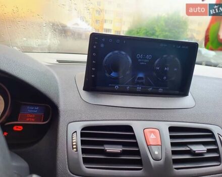 Серый Рено Меган, объемом двигателя 1.6 л и пробегом 200 тыс. км за 5600 $, фото 9 на Automoto.ua