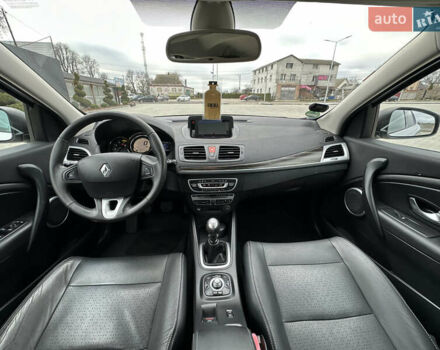 Серый Рено Меган, объемом двигателя 1.9 л и пробегом 143 тыс. км за 8450 $, фото 7 на Automoto.ua