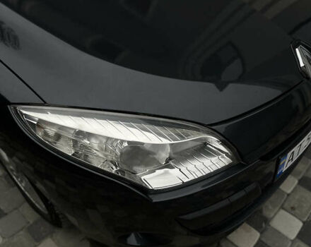 Серый Рено Меган, объемом двигателя 1.5 л и пробегом 215 тыс. км за 6800 $, фото 4 на Automoto.ua