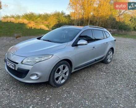 Серый Рено Меган, объемом двигателя 1.87 л и пробегом 230 тыс. км за 6500 $, фото 1 на Automoto.ua