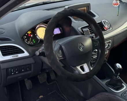 Серый Рено Меган, объемом двигателя 1.9 л и пробегом 297 тыс. км за 6690 $, фото 14 на Automoto.ua