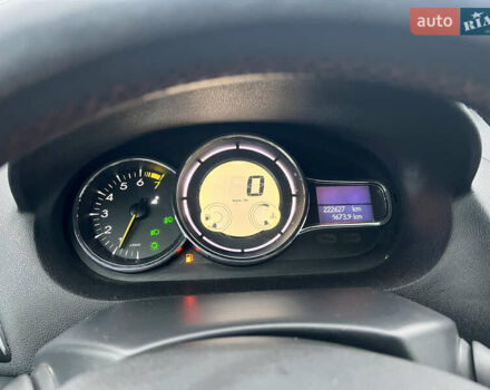 Серый Рено Меган, объемом двигателя 1.6 л и пробегом 223 тыс. км за 6150 $, фото 11 на Automoto.ua